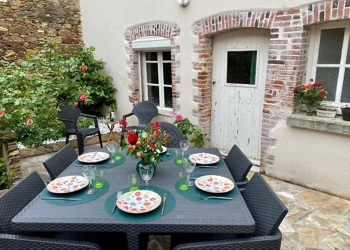 Dom wakacyjny La Maison Du Bonheur - Grande Maison De Classee 4 Etoiles Le Boupère