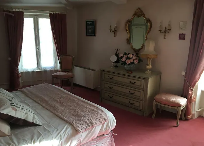 Dom wakacyjny La Maison Du Bonheur - Grande Maison De Classee 4 Etoiles *